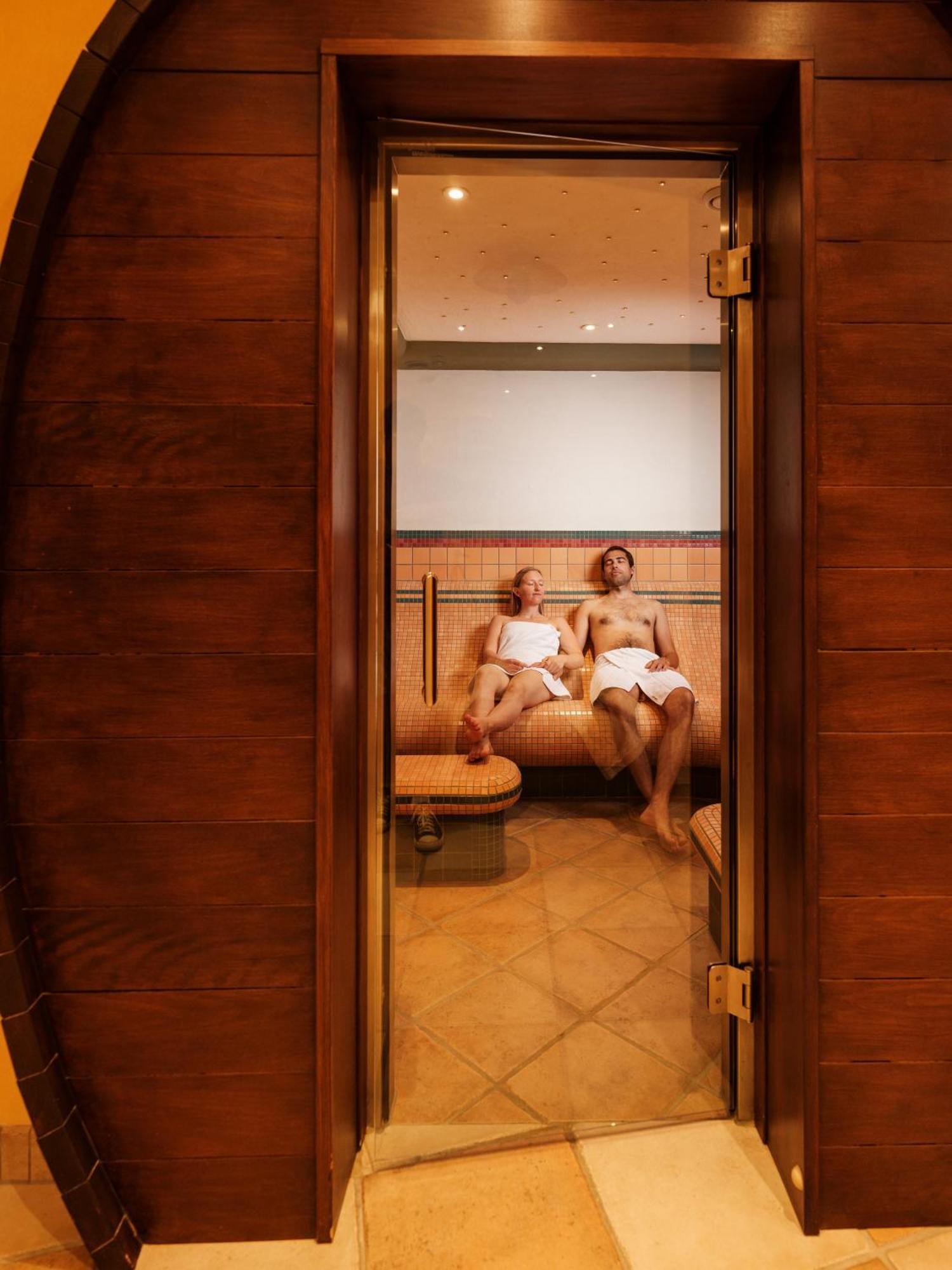 Hotel Neustifter พอยส์ดอร์ฟ ภายนอก รูปภาพ