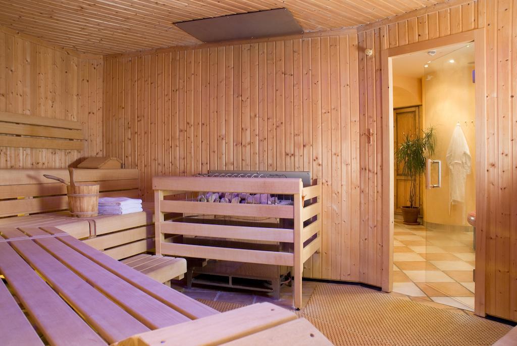 Hotel Neustifter พอยส์ดอร์ฟ ภายนอก รูปภาพ