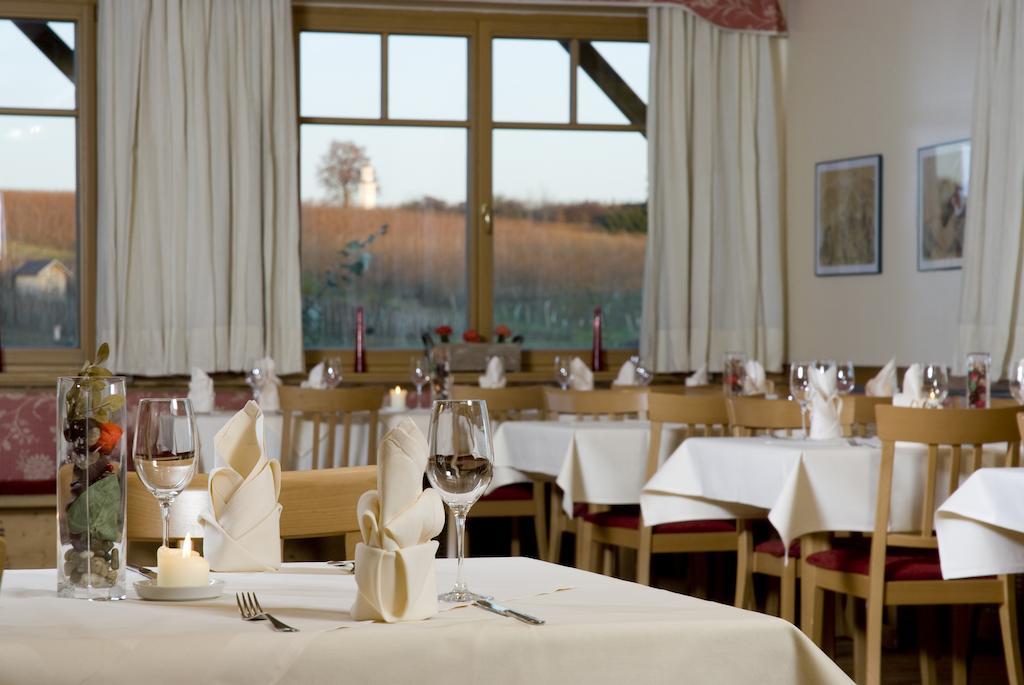 Hotel Neustifter พอยส์ดอร์ฟ ภายนอก รูปภาพ